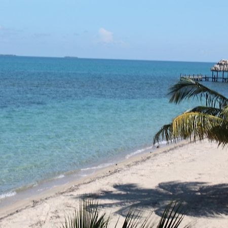 Los Porticos Villas Placencia Exterior photo