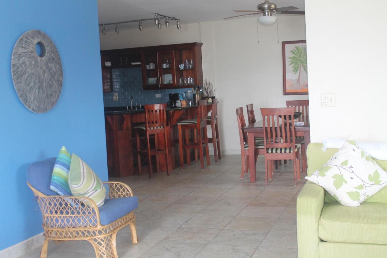 Los Porticos Villas Placencia Exterior photo